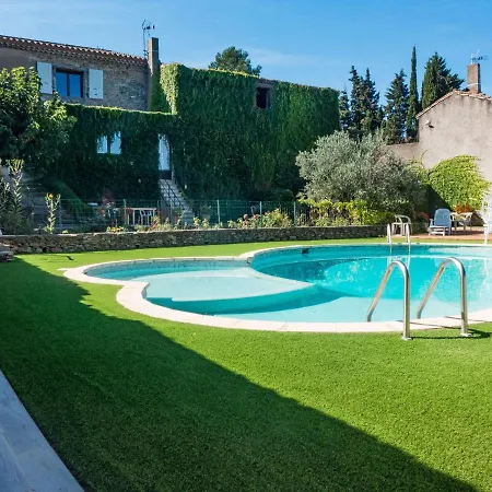 Hébergement de vacances Cosy With Swimming Pool