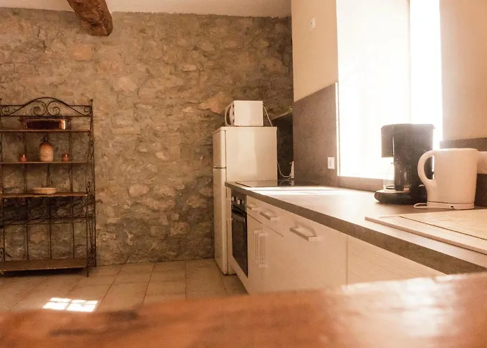 Casa vacanze In With Pool & Vineyards Montbrun-des-Corbières